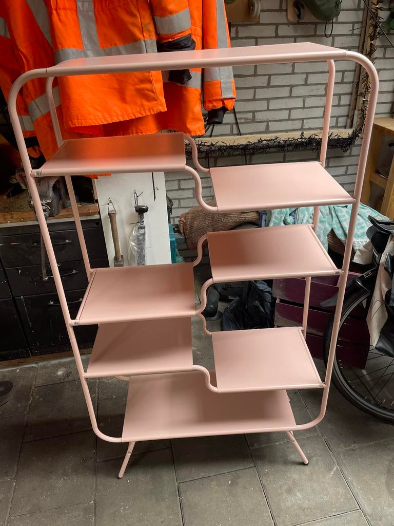 Metalen vakkenkast - Roze, Ophalen, Zo goed als nieuw