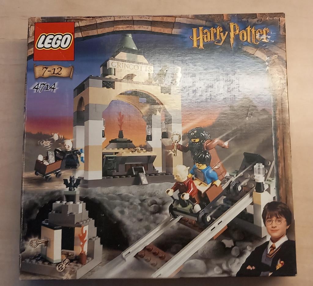 Lego Harry Potter 4714 - Goudgrijp Bank, Kinderen en Baby's, Speelgoed | Duplo en Lego, Zo goed als nieuw, Lego, Complete set
