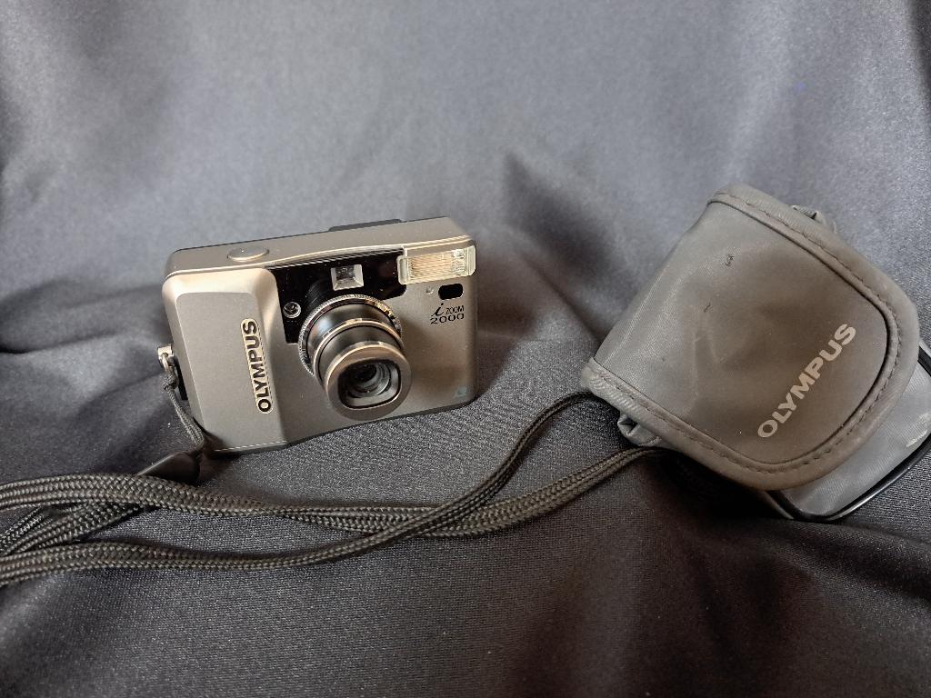 Olympus i zoom 2000 zoom 25-50mm zeer mooi en goed, Ophalen of Verzenden, Zo goed als nieuw, Compact, Olympus