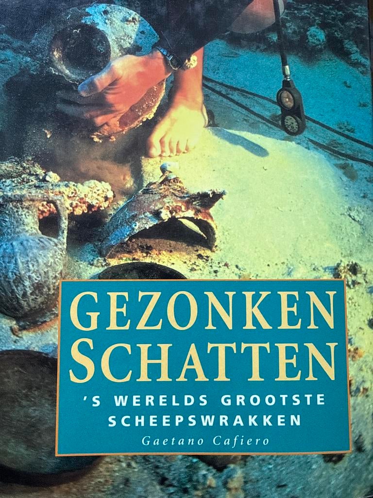 Gezonken Schatten - Scheepswrakken boek, Ophalen of Verzenden, 20e eeuw of later, Zo goed als nieuw