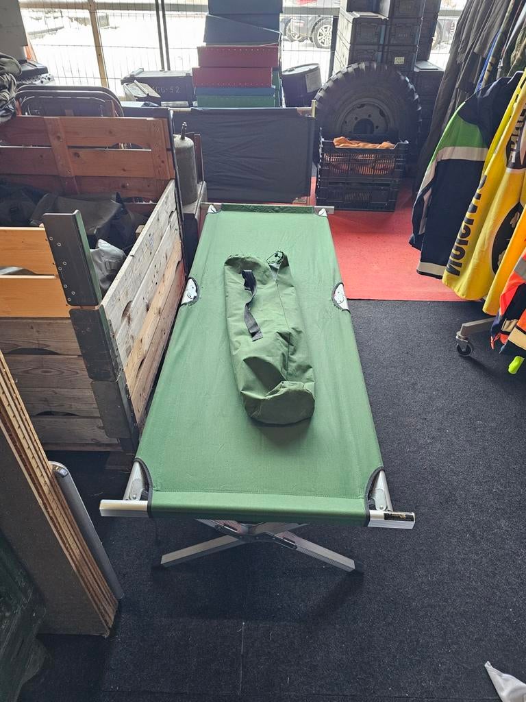 Veldbed veldbedden campingbed stretcher, Ophalen, ., ., Nederland