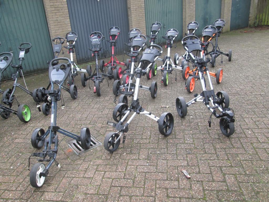 de Golftrolly-GIGANT niemand kan dit evenaren .golfclubs, Sport en Fitness, Golf, Ophalen of Verzenden, Club