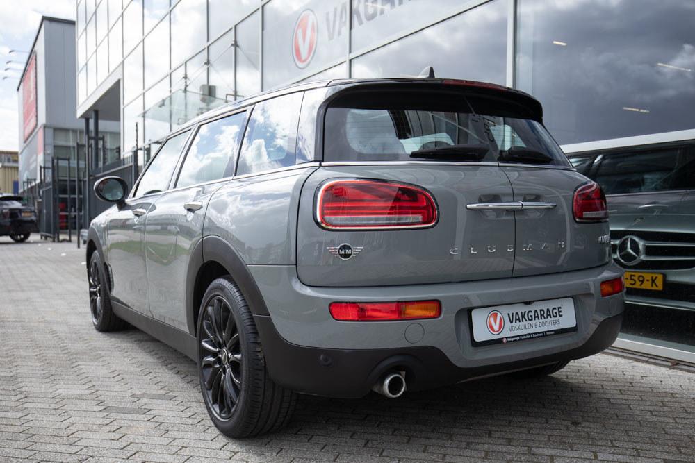 Mini Mini Clubman 1.5 Cooper Knightsbridge | Panoramadak | L, 12 maanden, 136 pk, Gebruikt, Lichtsensor