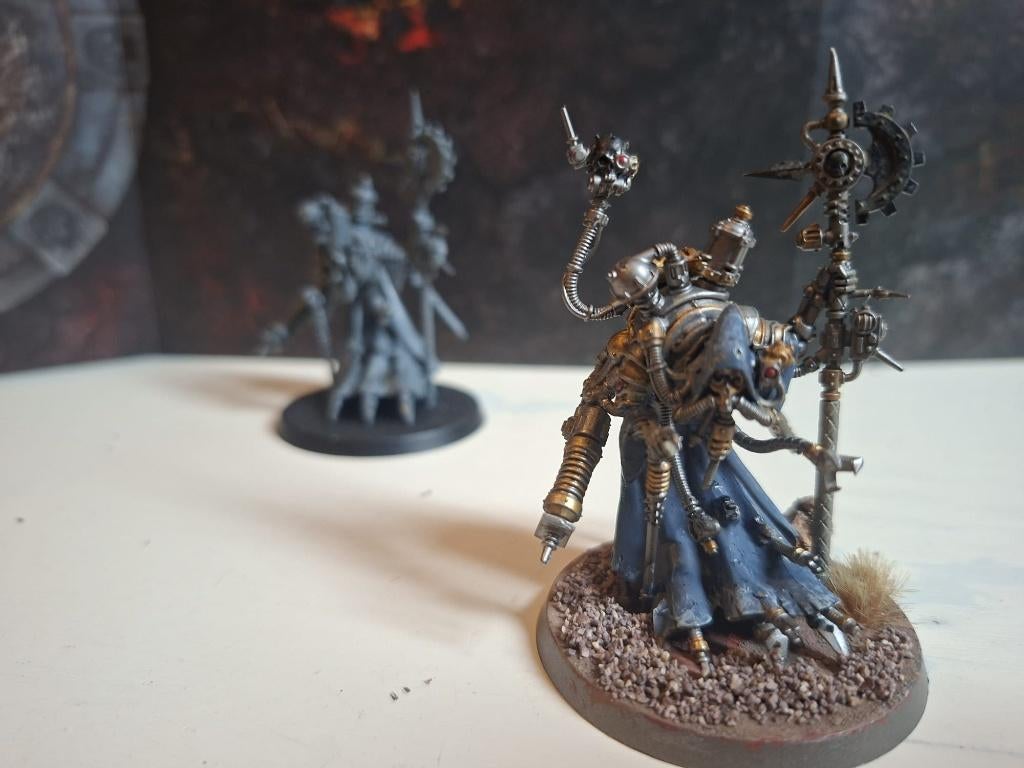 adeptus mechanicus tech-priest dominus x2, Ophalen of Verzenden, Zo goed als nieuw, Overige soorten, Geverfd