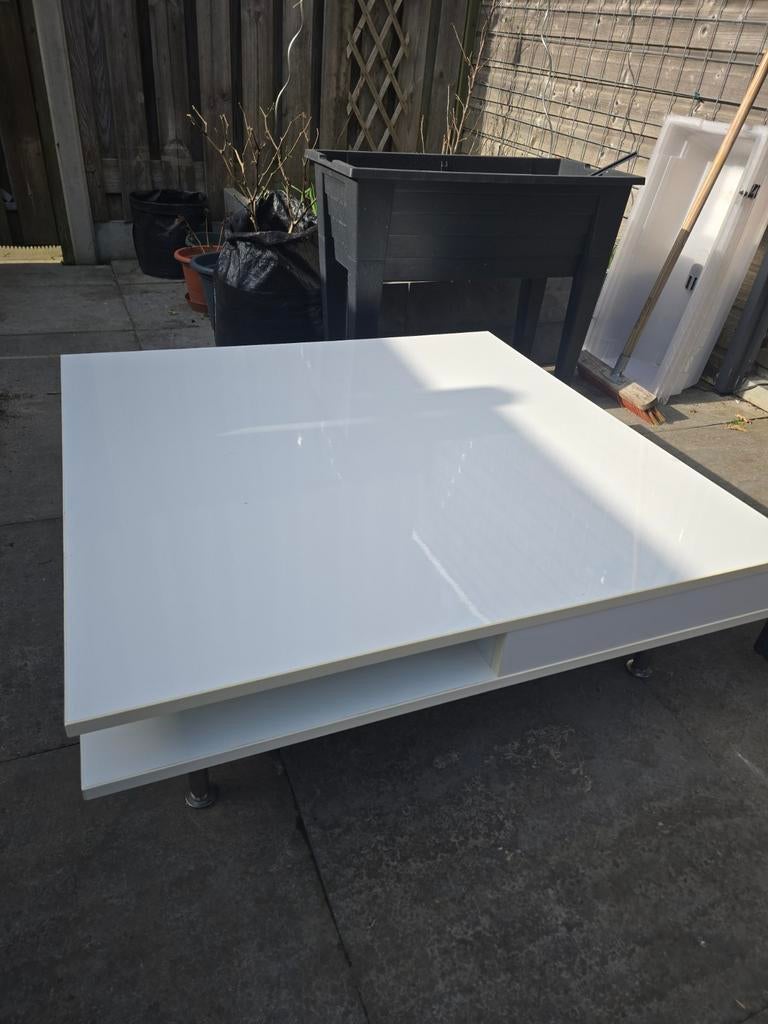 IKEA Witte Salontafel 90x90 cm, Ophalen, Overige materialen, Gebruikt, 50 tot 100 cm