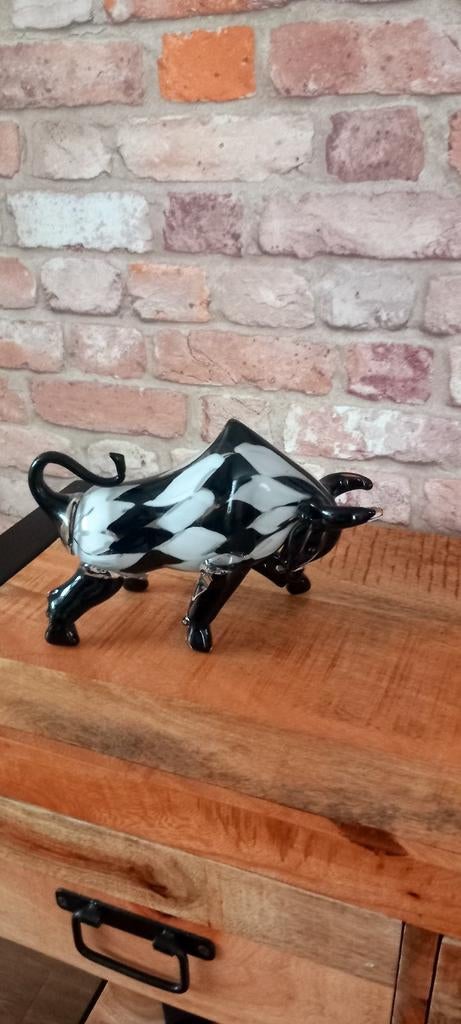Murano Glas:Zwart met Wit Stier Beeld♥️SALE VERKOOP♥️, Verzamelen, Beelden en Beeldjes, Ophalen of Verzenden, Nieuw, Dier