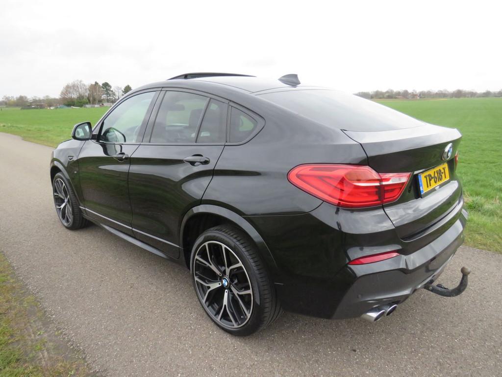 BMW X4 - X Drive30D 258pk aut High Executive | M-Sport | 360, Automaat, 2993 cc, Zwart, Diesel