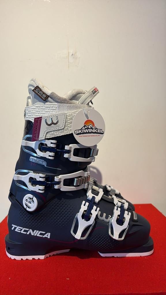 Tecnica Mach1 95W LV 23/23.5, Schoenen, Ophalen of Verzenden, Info@tecnicagroup.com, Skiën