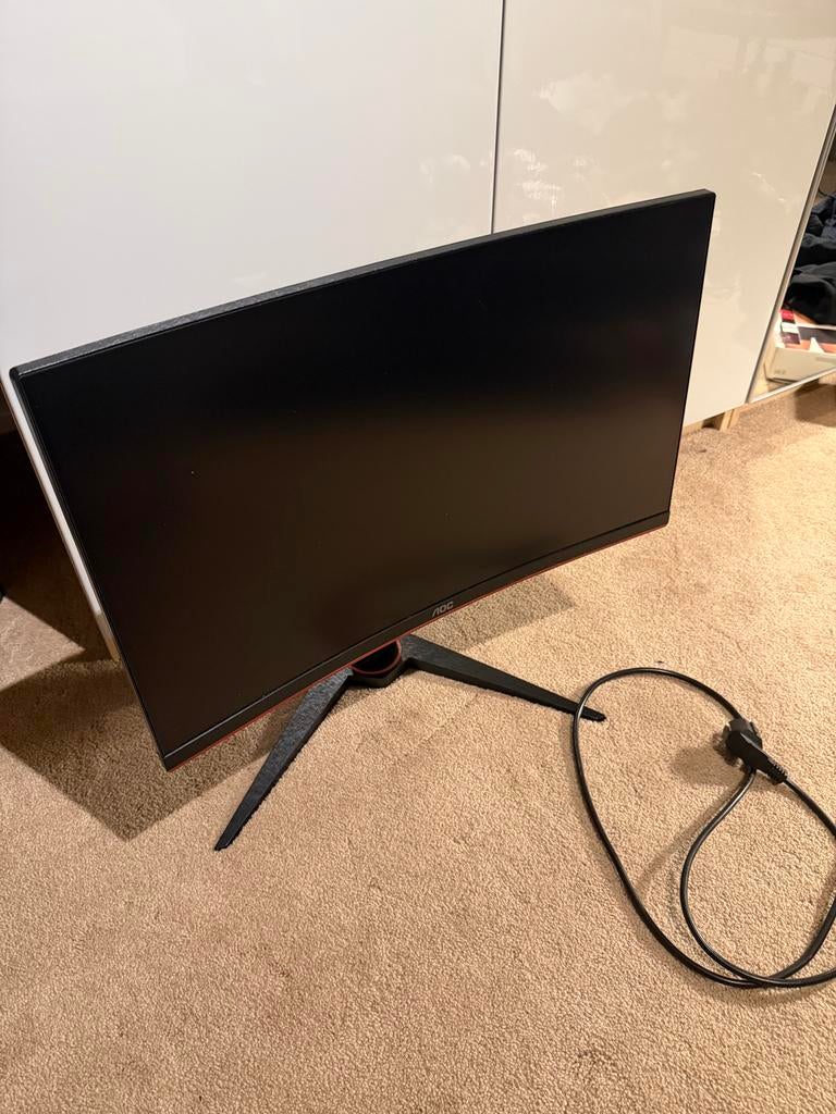 AOC 24 inch curved gaming monitor 144Hz (zo goed als nieuw), Computers en Software, Monitoren, Gaming, HDMI, 101 t/m 150 Hz, Curved