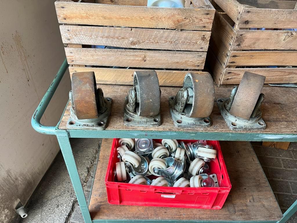 SKF zwenkwielen, circa 17cm hoog, 4 stuks, Ophalen of Verzenden, Gebruikt