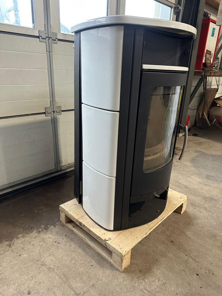 2x Houtkachel met CV aansluiting, Ophalen, Gebruikt, Houtkachel, Vrijstaand