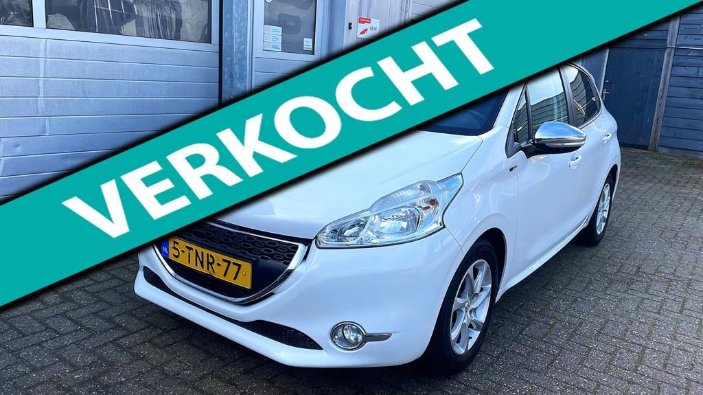 Peugeot 208 1.2 VTi Style-Navi-Airco-Cruise-Velgen-New APK, Voorwielaandrijving, Euro 5, Stof, Gebruikt