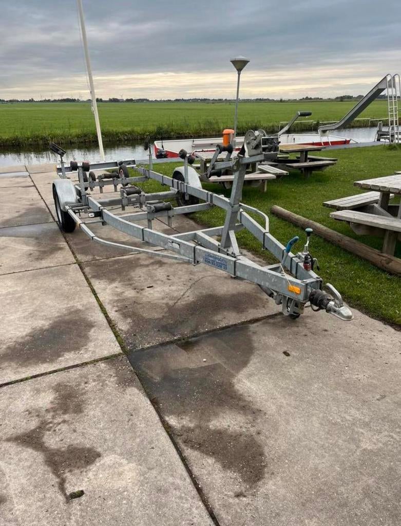 🇳🇱 Kalf Boot Trailer / Sloepentrailer / Boottrailer 1800kg, Watersport en Boten, Boottrailers, Ophalen of Verzenden, Zo goed als nieuw