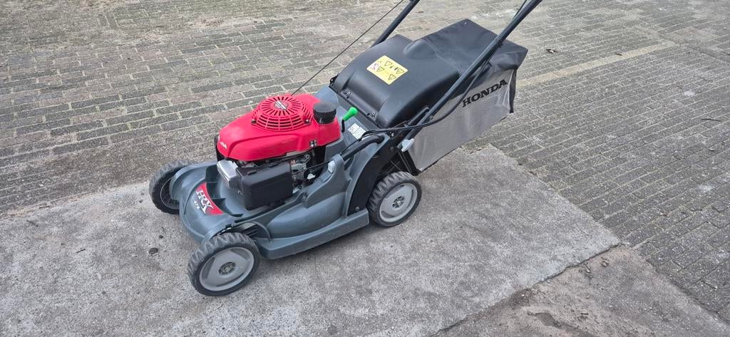 Zeer nette Honda HRX 476 grasmaaier, Ophalen, Cirkelmaaier, Zo goed als nieuw, 50 cm of meer