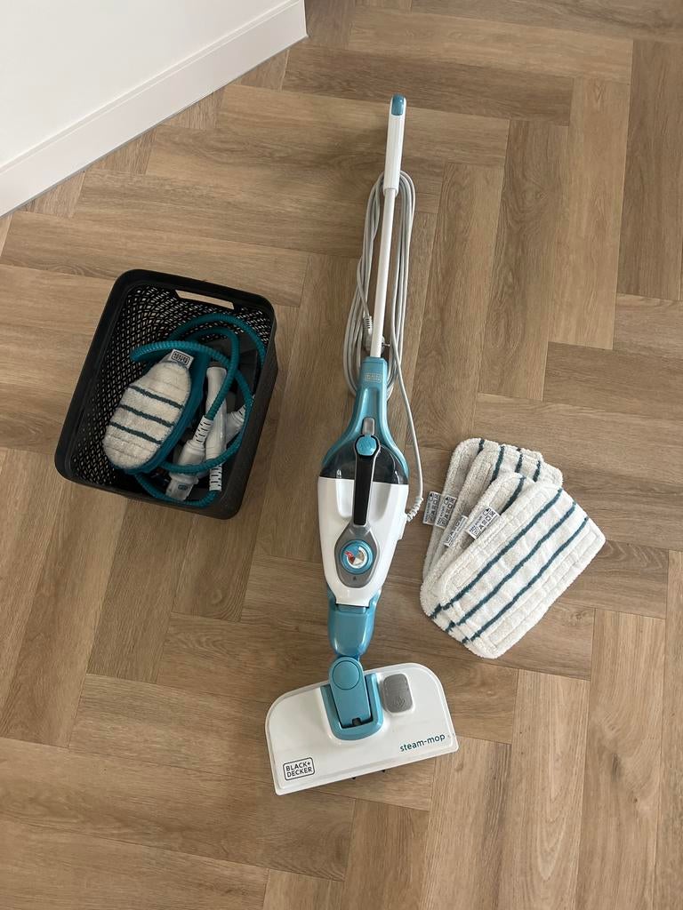 Black & Decker Steam-mop Stoomreiniger met accessoires, Ophalen, Gebruikt, Stoomreiniger