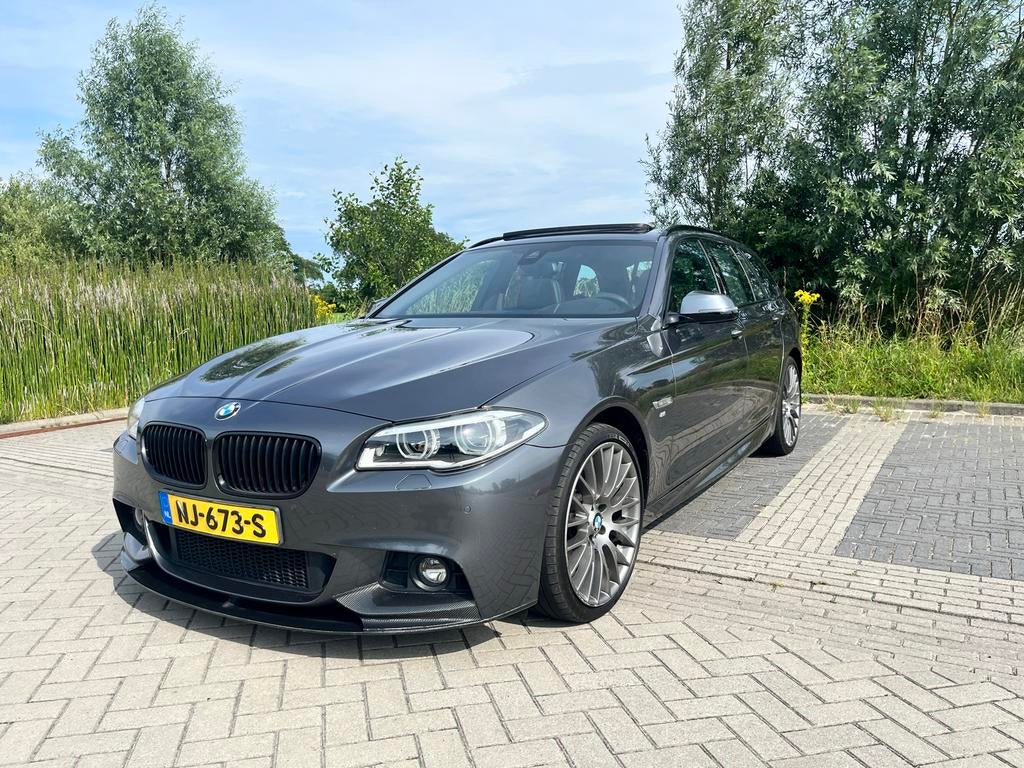 BMW 5-Serie 535d Xdrive 313pk Aut. 2016 Grijs, Auto's, Automaat, 2993 cc, 2000 kg, 226 €/maand