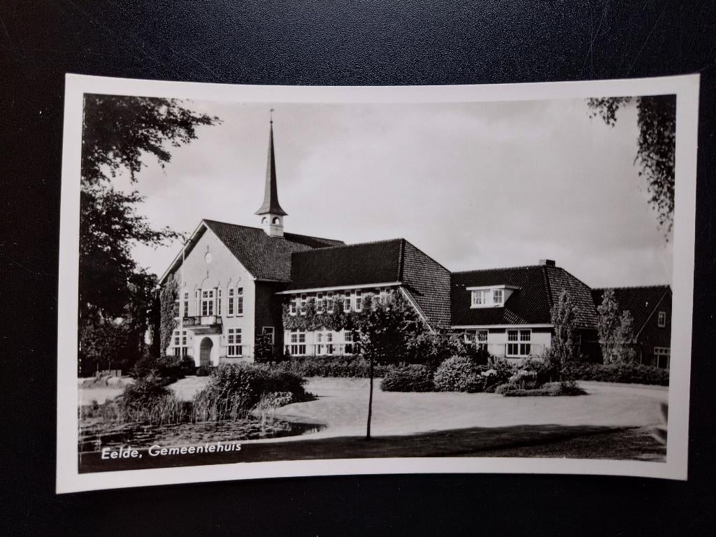 Gemeentehuis Eelde ongelopen, Verzamelen, Ansichtkaarten | Nederland, Ophalen of Verzenden, 1960 tot 1980, Ongelopen, Drenthe