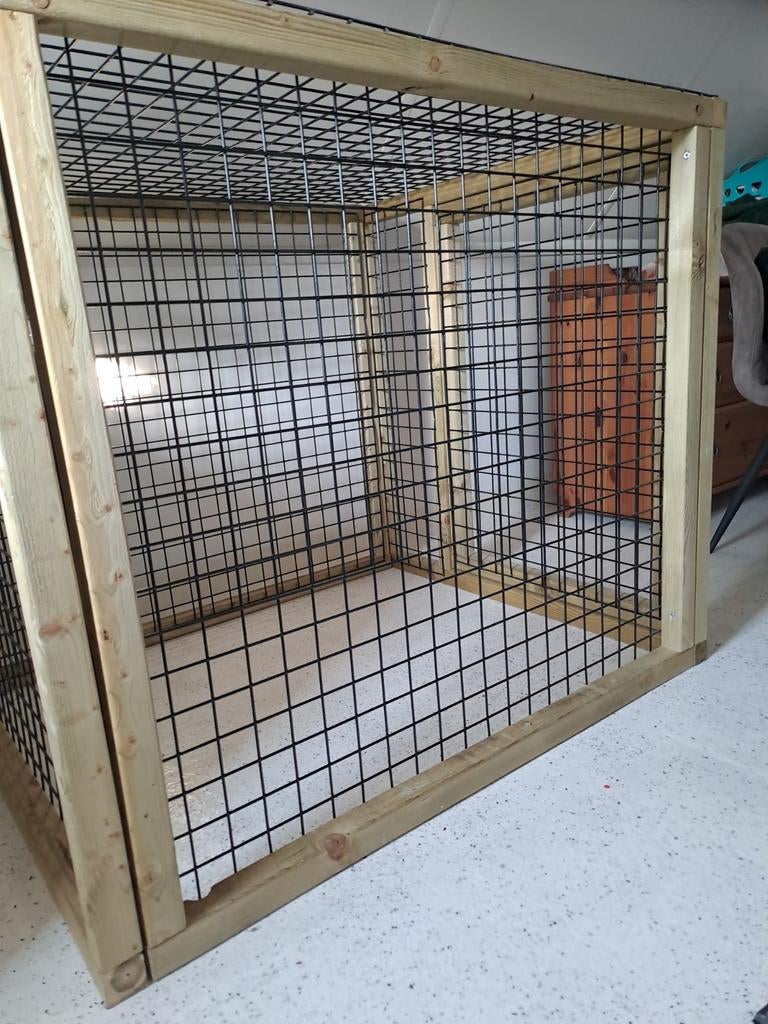 Dierverblijf te koop, Ophalen, Zo goed als nieuw