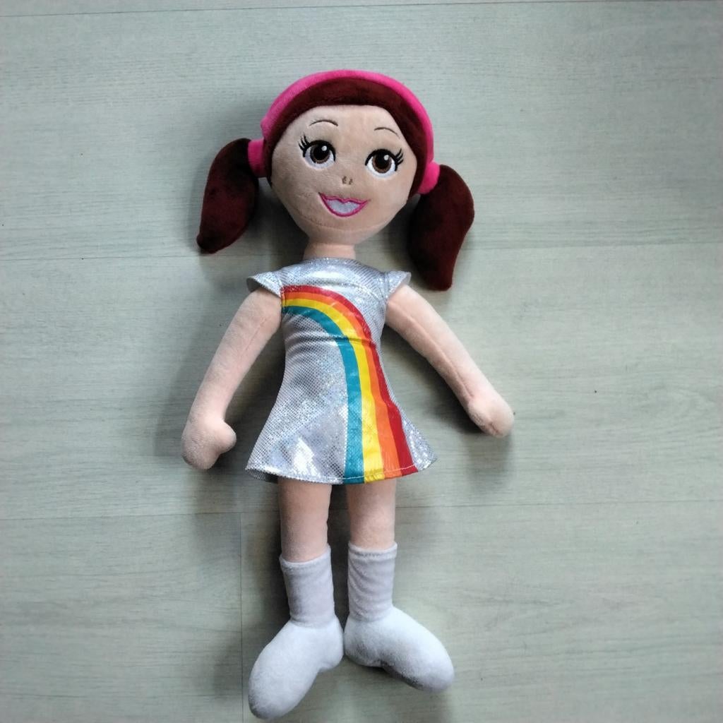 K3 knuffelpop met regenboogjurk, Kinderen en Baby's, Speelgoed | Knuffels en Pluche, Overige typen, Ophalen of Verzenden