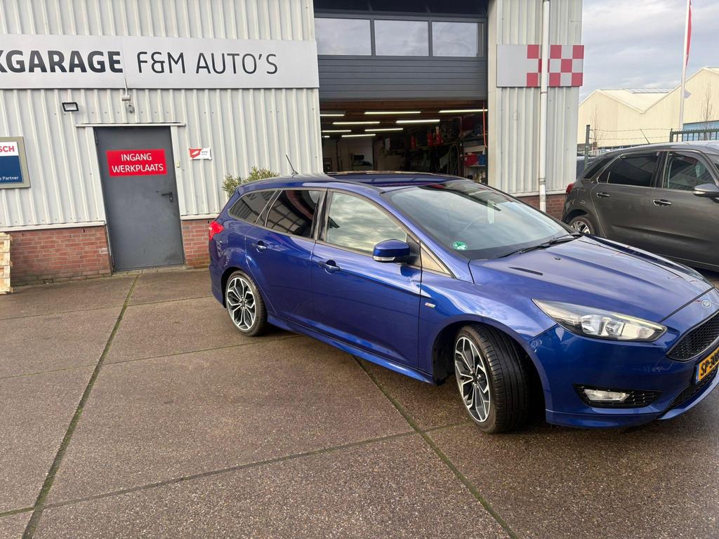 Ford Focus Wagon 1.5 Titanium, Stof, Euro 6, 4 cilinders, 150 pk
