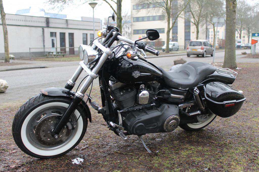 Harley-Davidson Dyna Fat Bob FXDF Fat-Bob - foto 2
