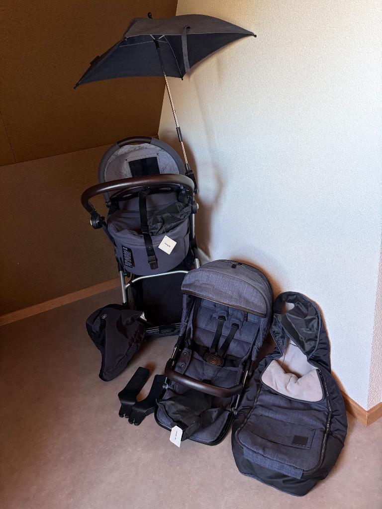 Mutsy Evo kinderwagen, buggy, parasol, trappelzak set, Ophalen, Zo goed als nieuw, Combiwagen, Mutsy
