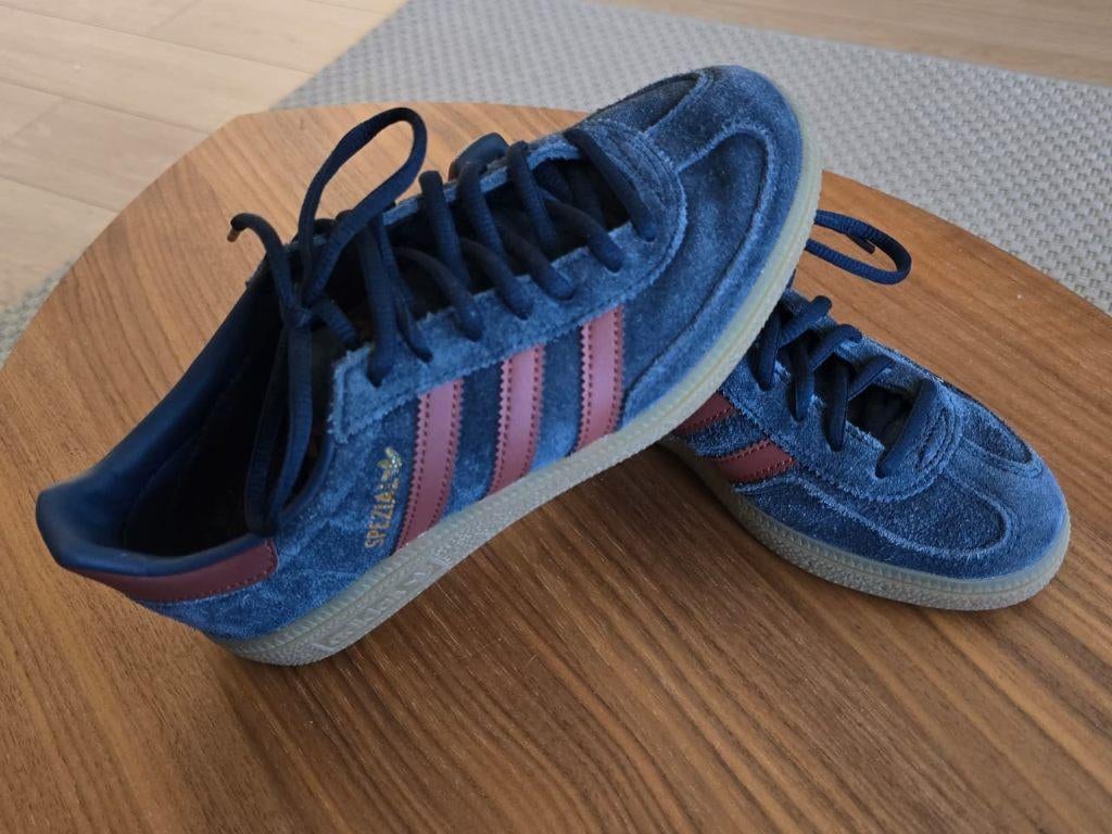 adidas Handball Spezial Aurora US:4, Ophalen, Blauw, Sneakers of Gympen, Zo goed als nieuw