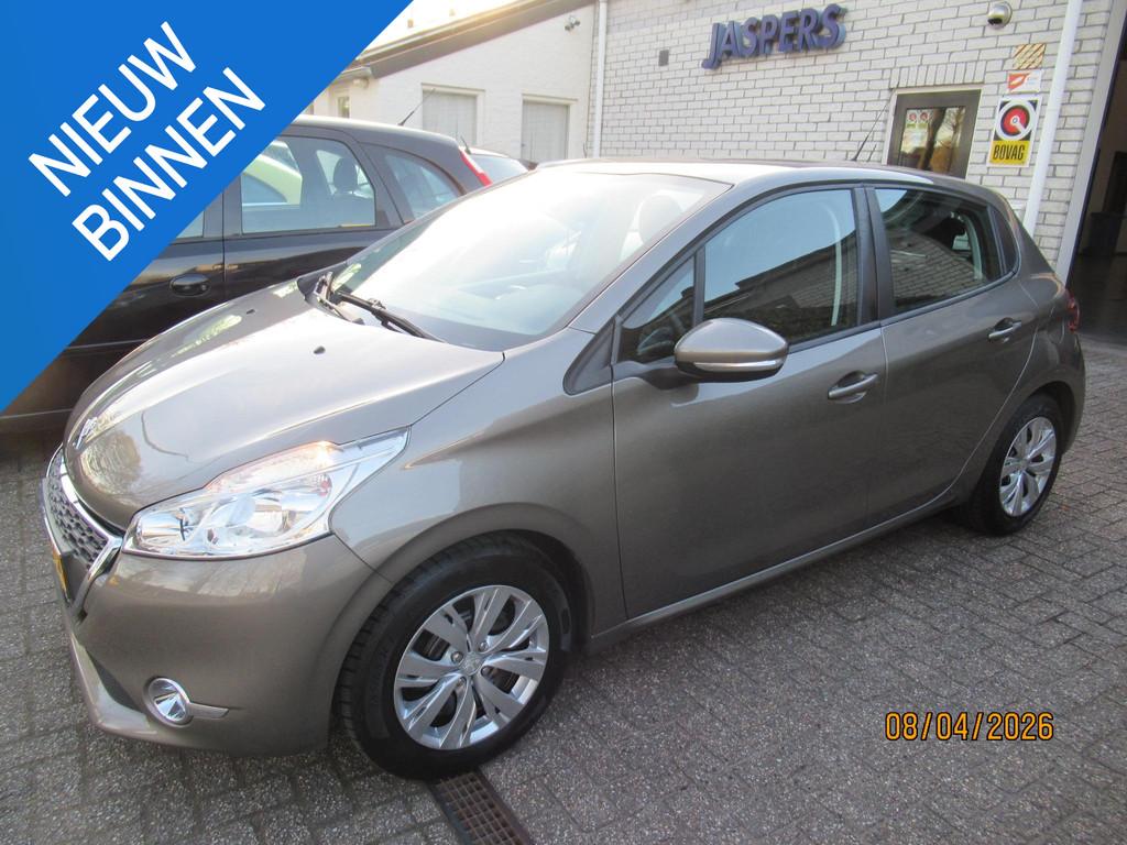 Peugeot 208 1.2 VTi Envy, Auto's, Peugeot, Voorwielaandrijving, Euro 5, Stof, Gebruikt