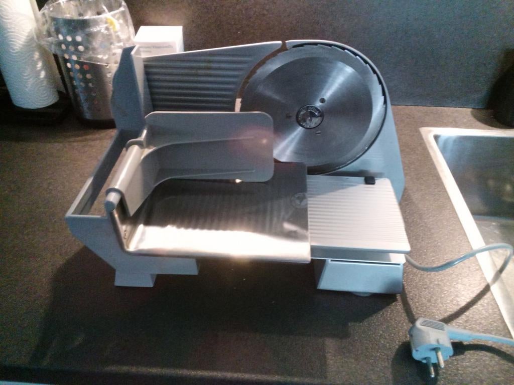 Vlees snij machine, Ophalen of Verzenden, Zo goed als nieuw