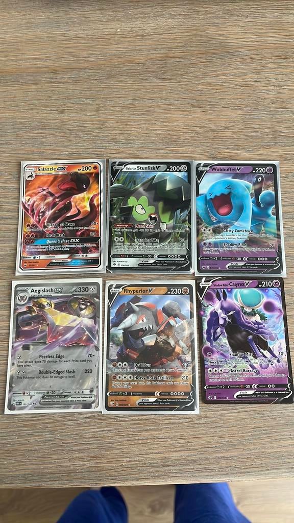 Pokémon v kaarten, Ophalen of Verzenden, Zo goed als nieuw, Meerdere kaarten