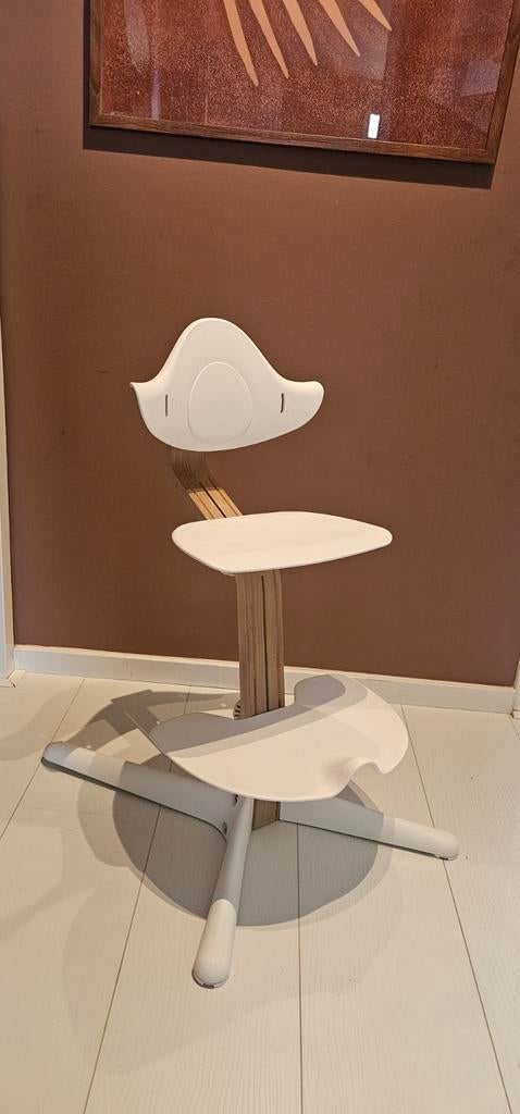 Stokke Nomi kinderstoel wit, Ophalen, Meegroeistoel