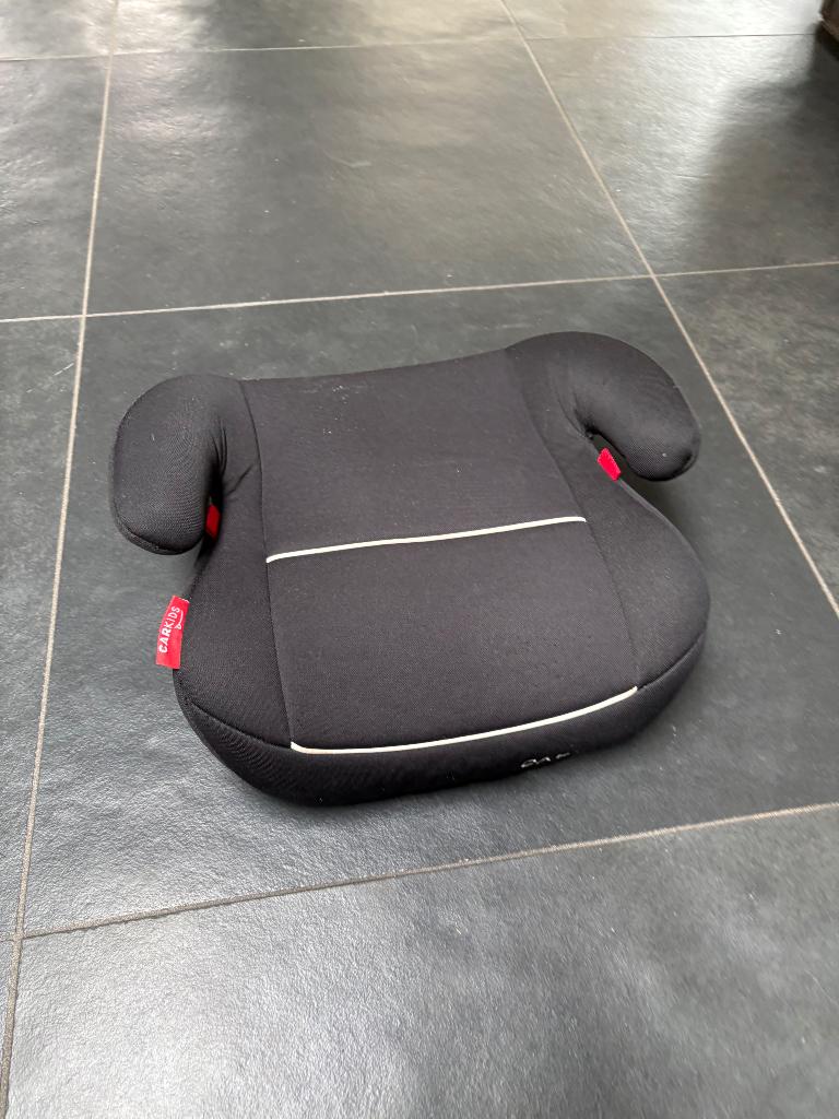 Auto verhoging zitje., Kinderen en Baby's, Autogordel, 15 t/m 36 kg, Zo goed als nieuw, Ophalen