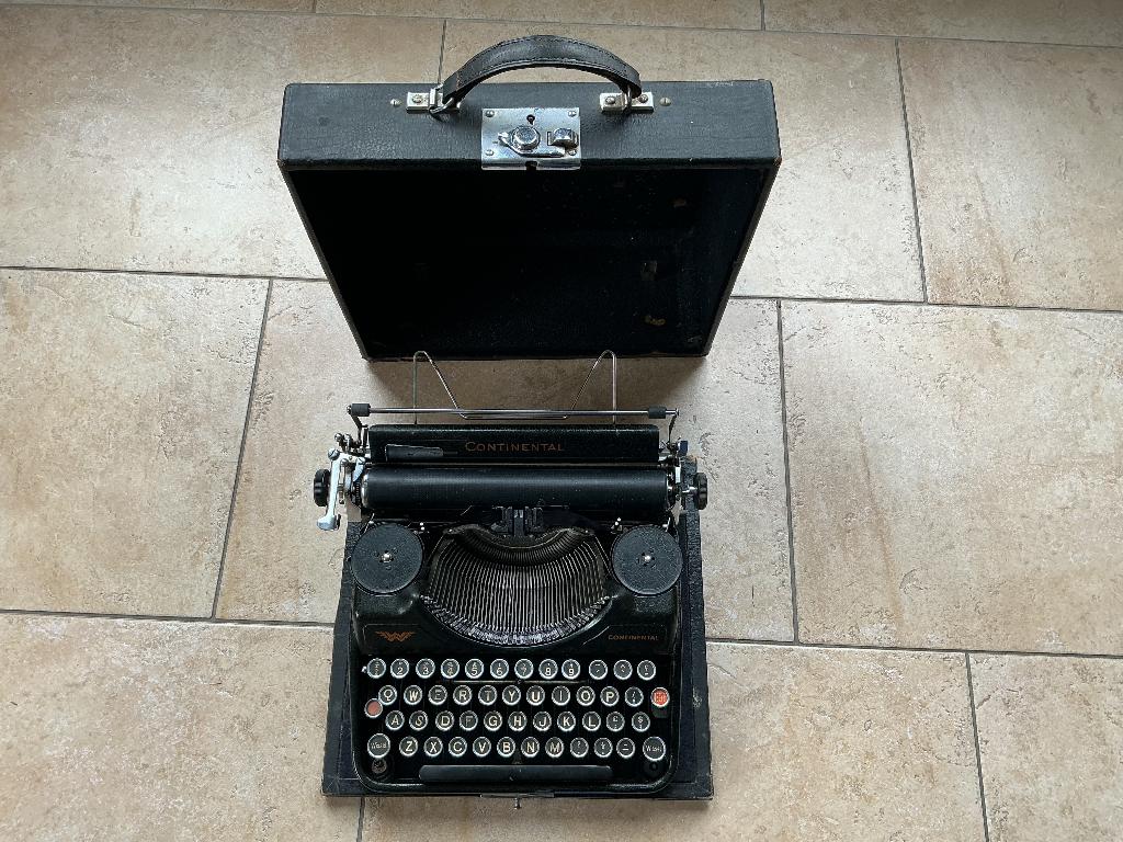Continental vintage typemachine 1930-1940, Diversen, Typemachines, Ophalen of Verzenden, Gebruikt