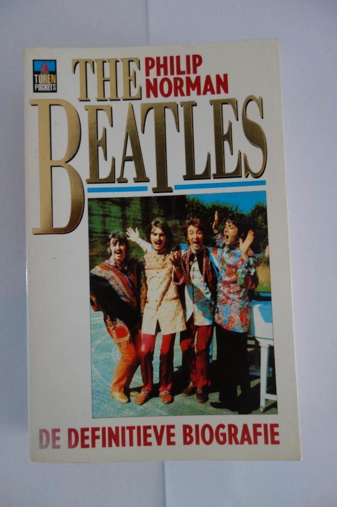 Boek The Beatles. De definitieve biografie, Ophalen of Verzenden, Artiest