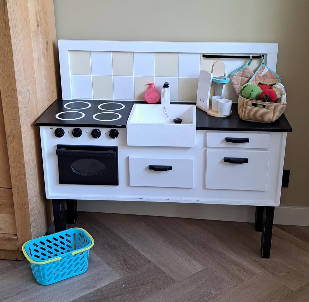 Speelkeukentje met leuke accessoires, Kinderen en Baby's, Ophalen