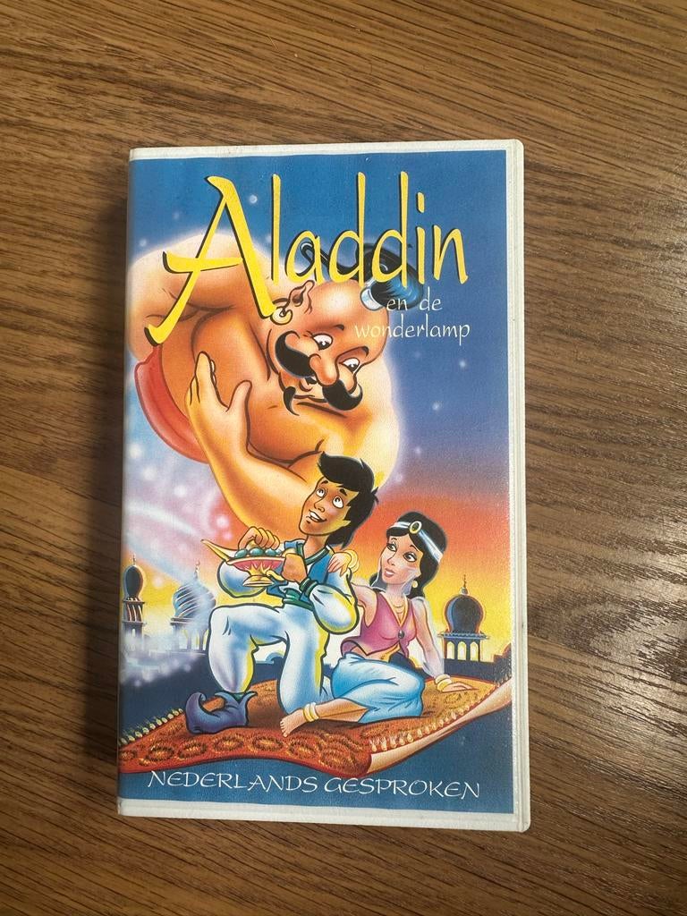 Aladdin en de wonderlamp VHS, Gebruikt, Tekenfilm, Alle leeftijden, Ophalen of Verzenden