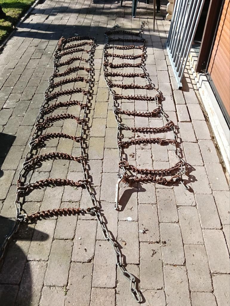 Ijs kettingen, Ophalen