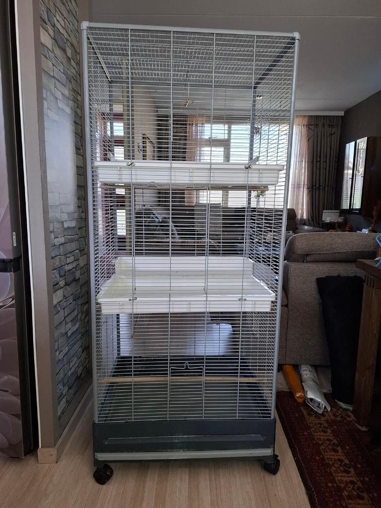 LUXE EN MODRENE GROOT VOGELKOOI, Dieren en Toebehoren, Ophalen, Zo goed als nieuw, Metaal, Vogelkooi