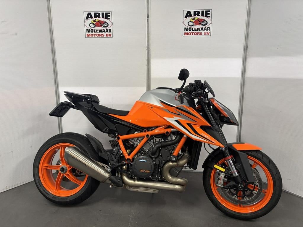 KTM 1290 Super Duke R (bj 2022)