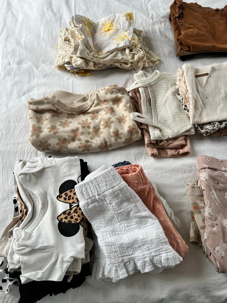 Grote partij meisjes babykleding maat 68/74/80, Ophalen, Gebruikt, Meisje, Setje