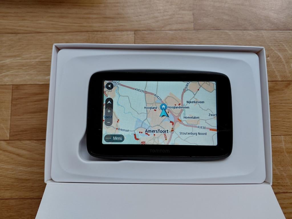 TomTom Go Essential 5", Ophalen of Verzenden, Zo goed als nieuw