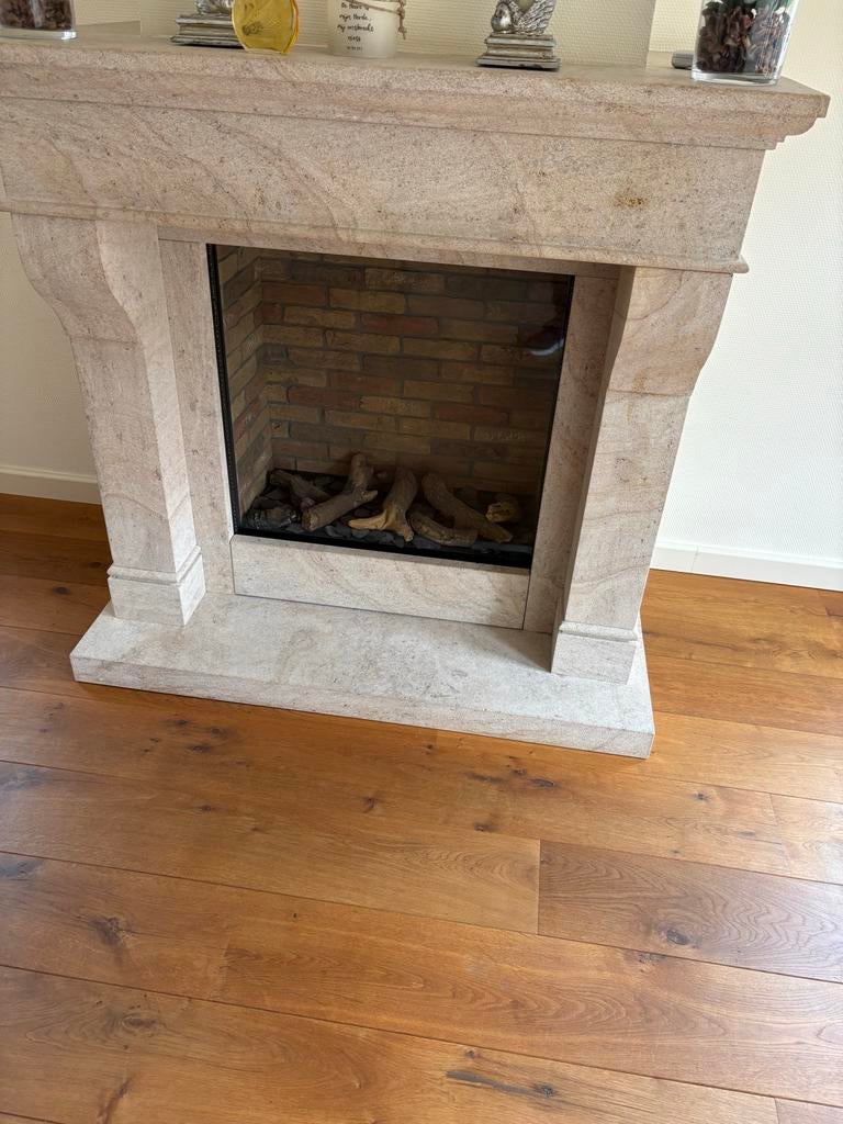 Schouw met inbouw gashaard en afstandsbediening, Huis en Inrichting, Ophalen of Verzenden, Zo goed als nieuw, Inbouwhaard, Gashaard