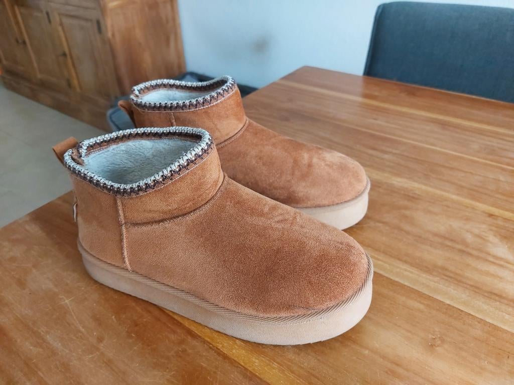 Dames boots/sloffen maat 39, Bruin, Ophalen of Verzenden, Zo goed als nieuw, Pantoffels of Sloffen