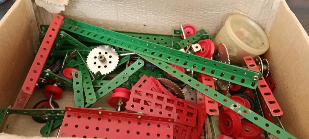 Temsi metalen constructie speelgoed, Ophalen of Verzenden, Gebruikt, Groter dan 1:32, Overige merken