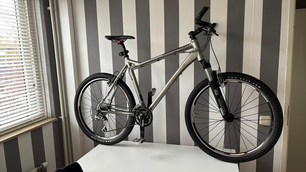 Gazelle W4 mountainbike handgemaakt, Fietsen en Brommers, Fully, 49 tot 53 cm, Ophalen of Verzenden, Zo goed als nieuw
