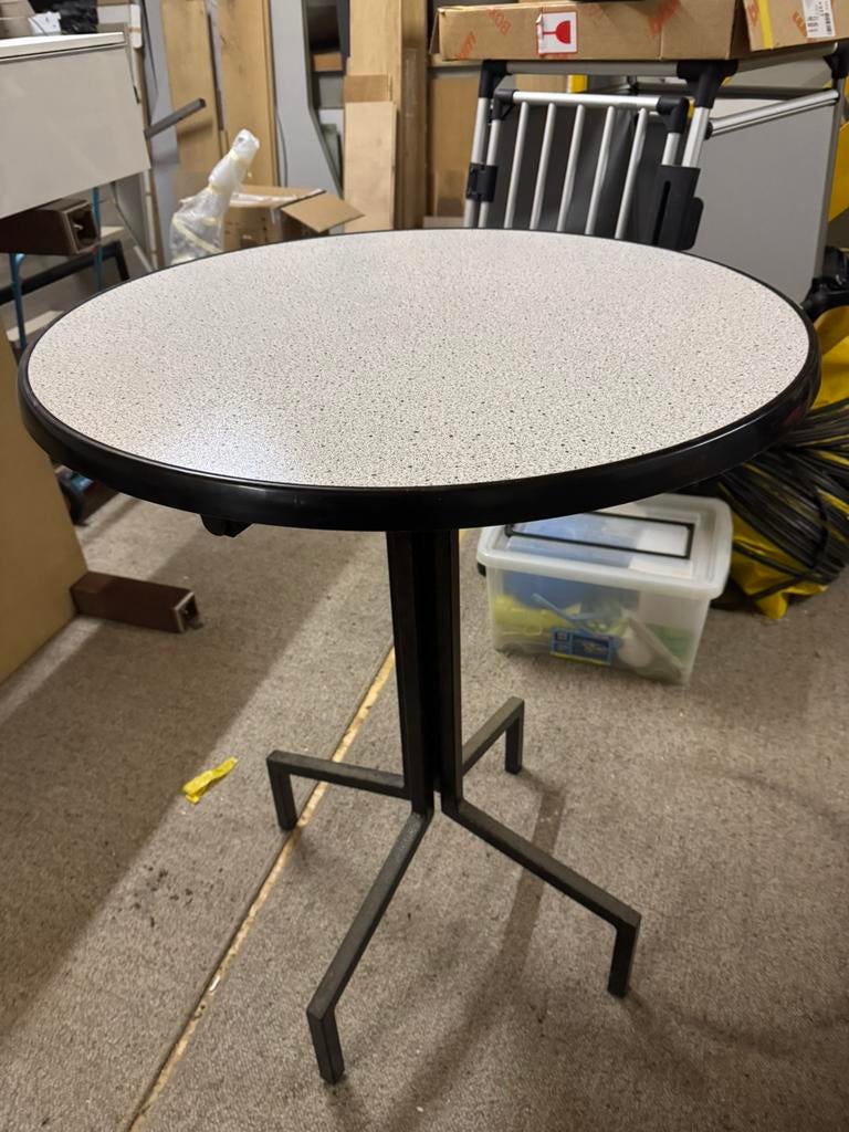 10 degelijke statafels, Ophalen of Verzenden, Zo goed als nieuw