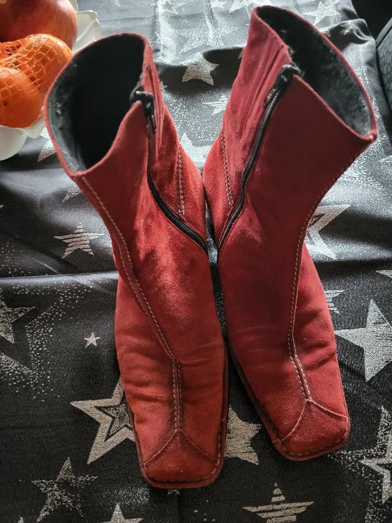 leuke rode gabor laarzen 6 en half, Lage of Enkellaarzen, Gabor, Ophalen of Verzenden, Gedragen