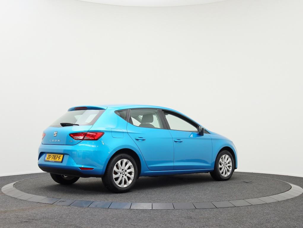 SEAT Leon 1.2 TSI Style | All-season-banden | Complete histo, Stof, Gebruikt, 4 cilinders, 49 €/maand