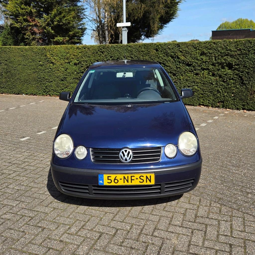Volkswagen Polo 1.4 55KW 2003 Blauw - APK Gekeurd, Voorwielaandrijving, Stof, 4 cilinders, Blauw