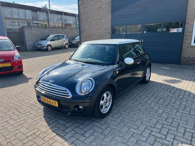 Mini Mini 1.6 Cooper D Pepper, Voorwielaandrijving, Stof, Gebruikt, 4 cilinders
